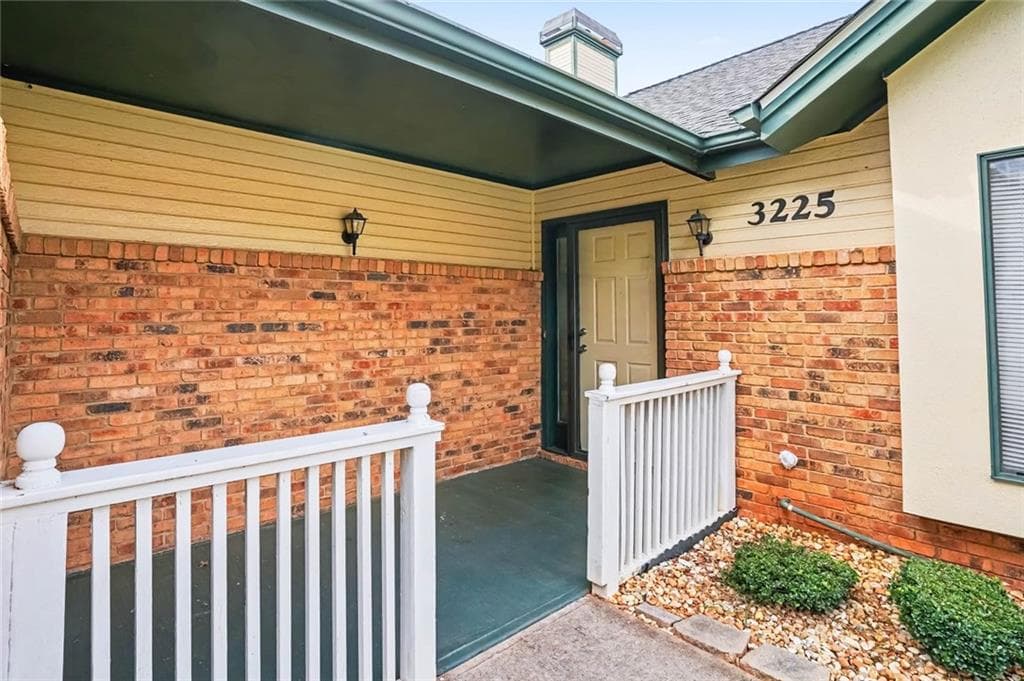 2 bedroom, 2 bathroom, 1,271 sq ft single family residence under contract at 3225 Salem Cove Way SE, Conyers, GA 30013 — photo 8