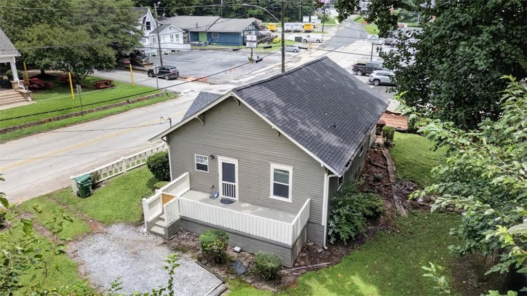 2 bedroom, 1 bathroom, 967 sq ft single family residence for sale at 1070 Forrest Avenue, Stone Mountain, GA 30083 — photo 5