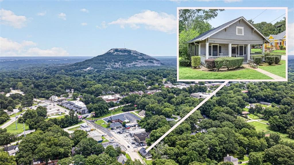 2 bedroom, 1 bathroom, 967 sq ft single family residence for sale at 1070 Forrest Avenue, Stone Mountain, GA 30083 — photo 3