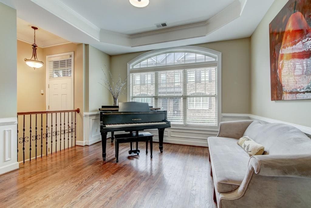 3 bedroom, 4 bathroom, 2,116 sq ft townhouse for rent at 905 Telfair Close, Sandy Springs, GA 30350 for $3,100 a month — photo 4