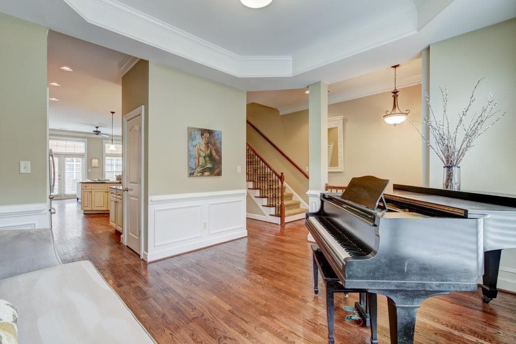 3 bedroom, 4 bathroom, 2,116 sq ft townhouse for rent at 905 Telfair Close, Sandy Springs, GA 30350 for $3,100 a month — photo 6