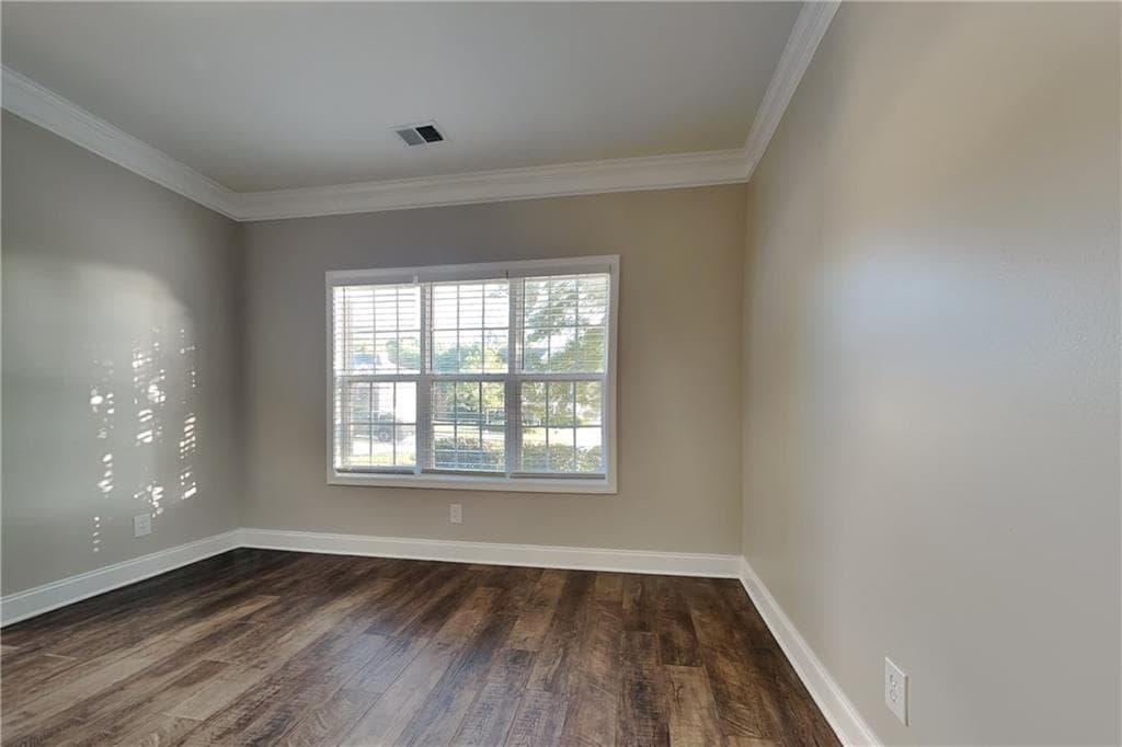 5 bedroom, 3 bathroom, 2,884 sq ft single family residence for rent at 755 Willowwind Drive, Loganville, GA 30052 for $2,525 a month — photo 2