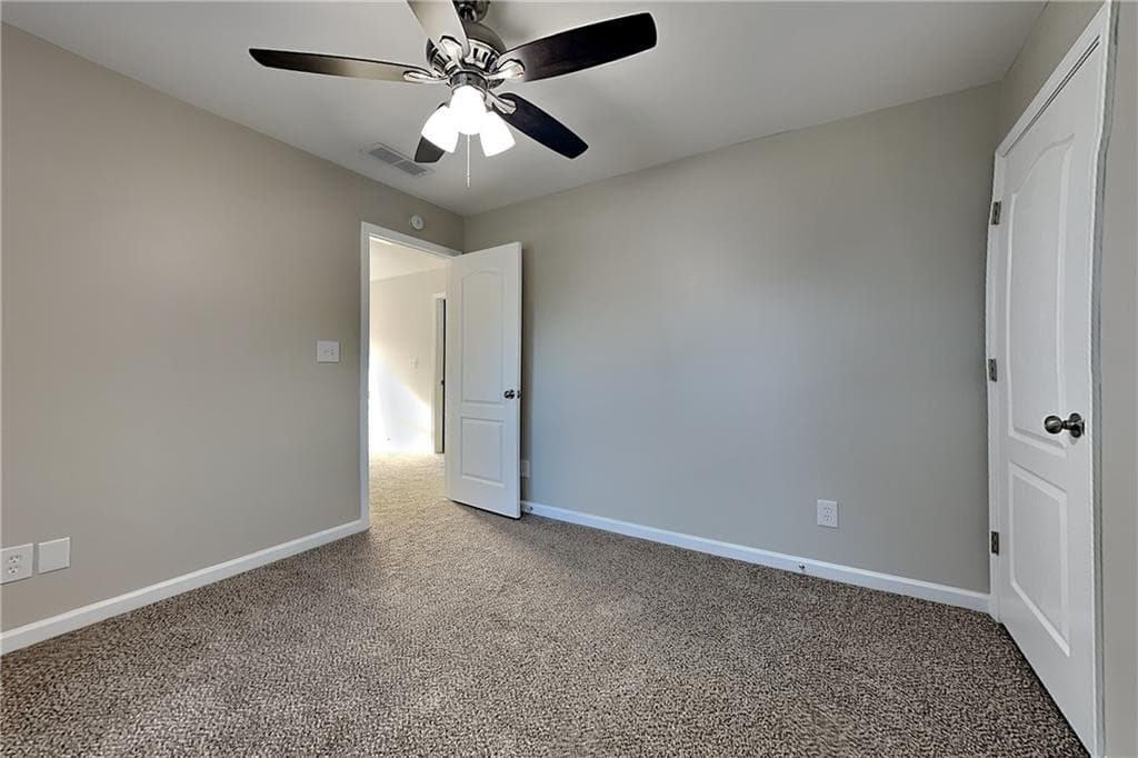 5 bedroom, 3 bathroom, 2,884 sq ft single family residence for rent at 755 Willowwind Drive, Loganville, GA 30052 for $2,525 a month — photo 10