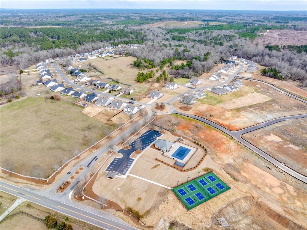 4 bedroom, 3 bathroom, 2,188 sq ft single family residence under contract at 144 Harmony Farms Orchard, Eatonton, GA 31024 — photo 6