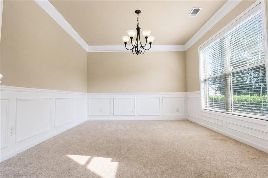 4 bedroom, 3 bathroom, 2,269 sq ft single family residence for rent at 5817 Park Point, Flowery Branch, GA 30542 for $2,300 a month — photo 6