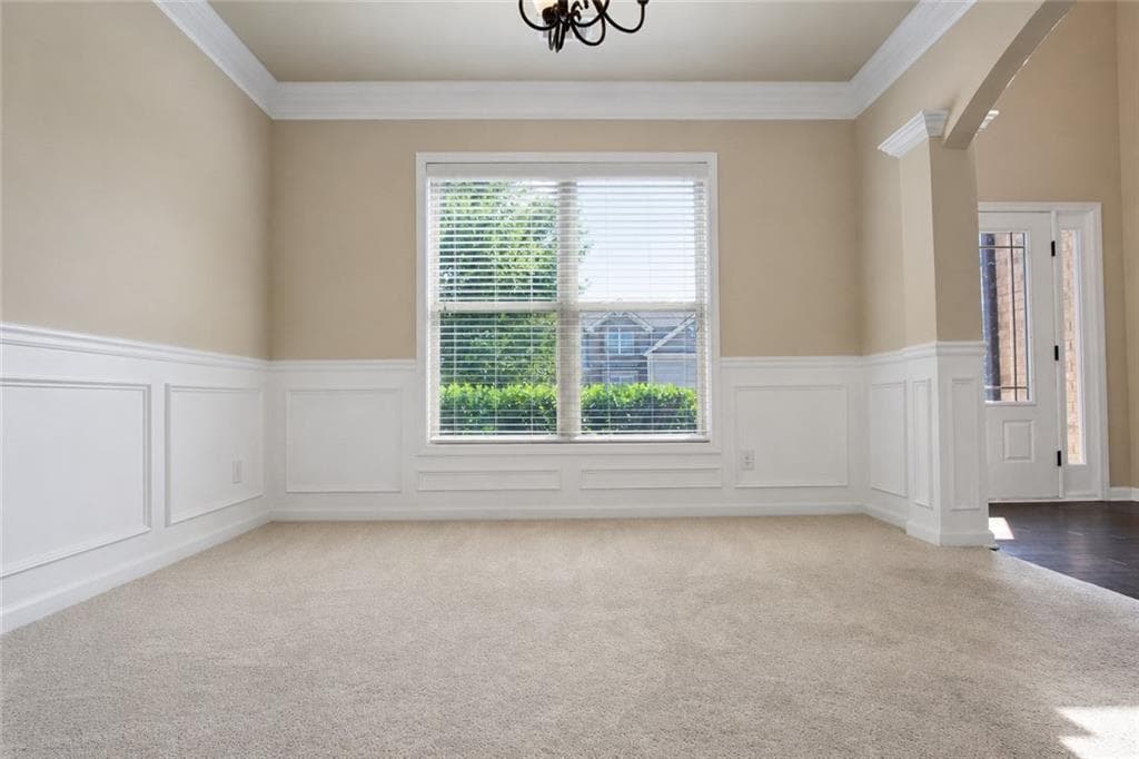 4 bedroom, 3 bathroom, 2,269 sq ft single family residence for rent at 5817 Park Point, Flowery Branch, GA 30542 for $2,300 a month — photo 9