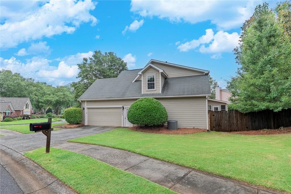 3 bedroom, 3 bathroom, 1,960 sq ft single family residence under contract at 2241 Mainsail Court, Marietta, GA 30062 — photo 5