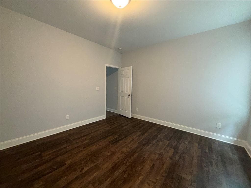 5 bedroom, 4 bathroom, 2,692 sq ft single family residence for sale at 2148 Lilac Lane, Decatur, GA 30032 — photo 4