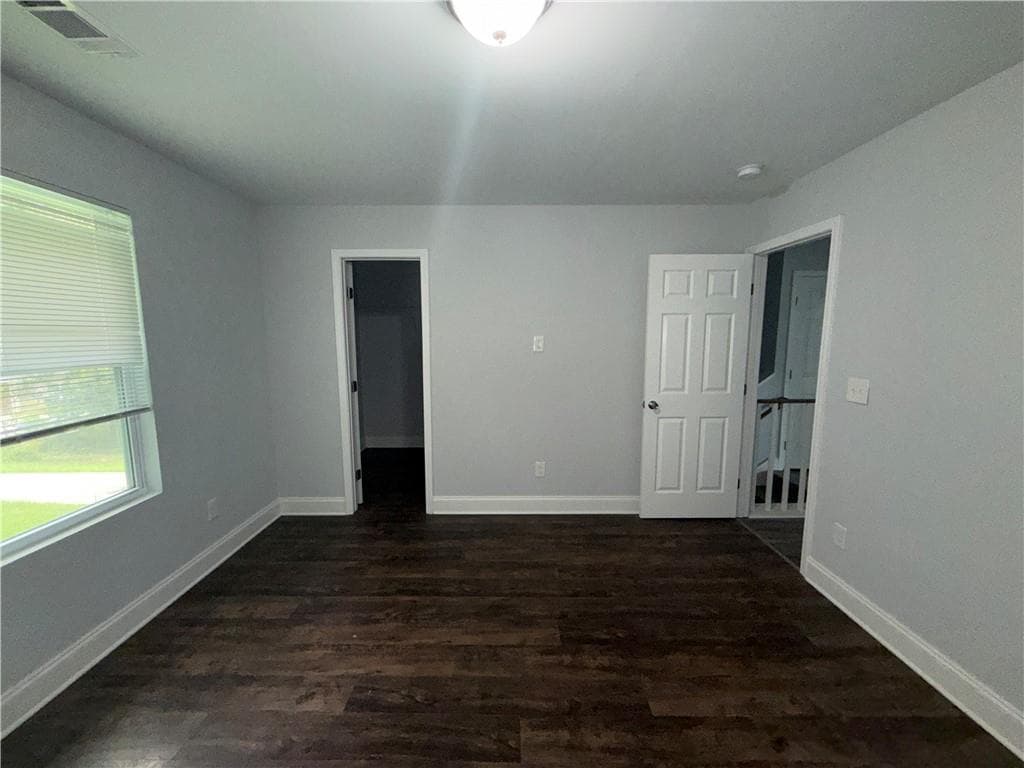 5 bedroom, 4 bathroom, 2,692 sq ft single family residence for sale at 2148 Lilac Lane, Decatur, GA 30032 — photo 6