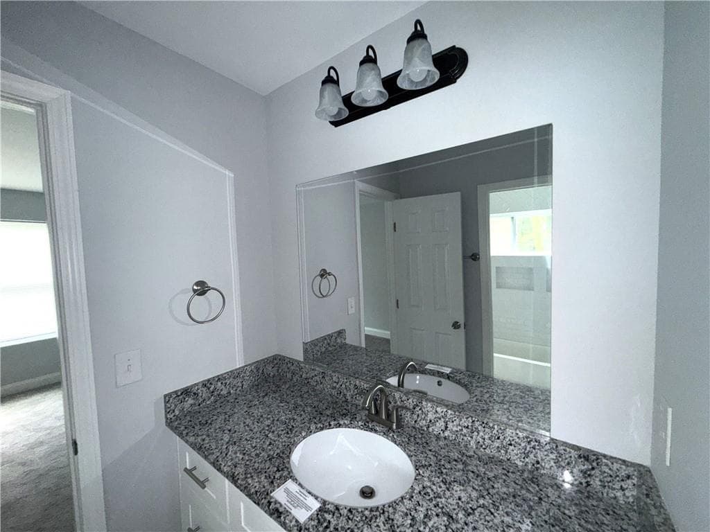 5 bedroom, 4 bathroom, 2,692 sq ft single family residence for sale at 2148 Lilac Lane, Decatur, GA 30032 — photo 7