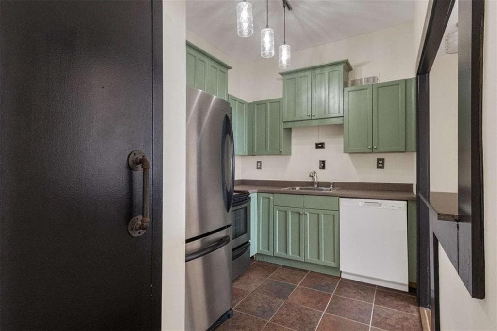 1 bedroom, 1 bathroom, 525 sq ft condominium for sale at 3060 Pharr Court North #619, Atlanta, GA 30305 — photo 5