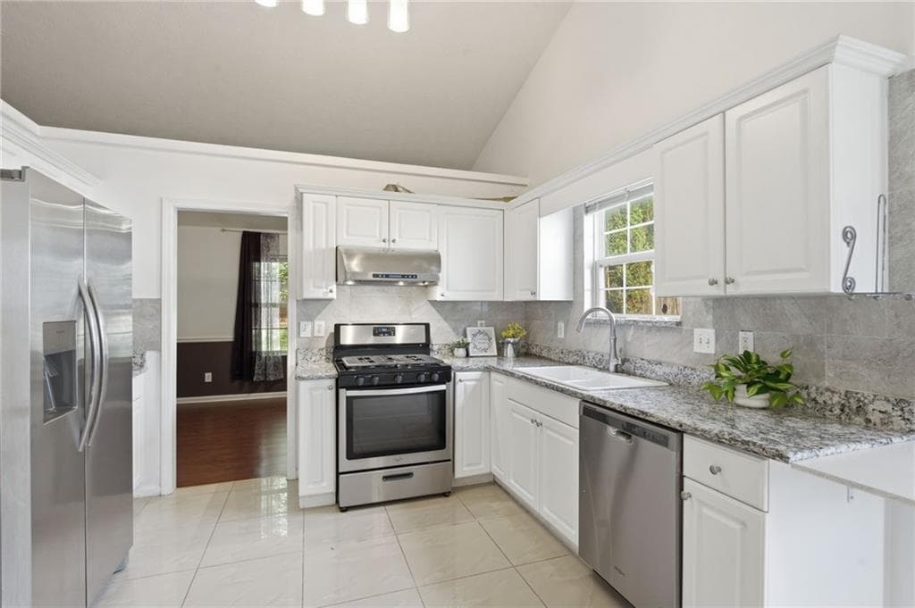 3 bedroom, 2 bathroom single family residence for rent at 575 Chandon Way, Lawrenceville, GA 30044 for $2,250 a month — photo 8