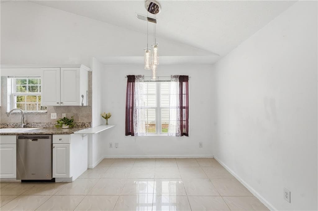 3 bedroom, 2 bathroom single family residence for rent at 575 Chandon Way, Lawrenceville, GA 30044 for $2,250 a month — photo 9