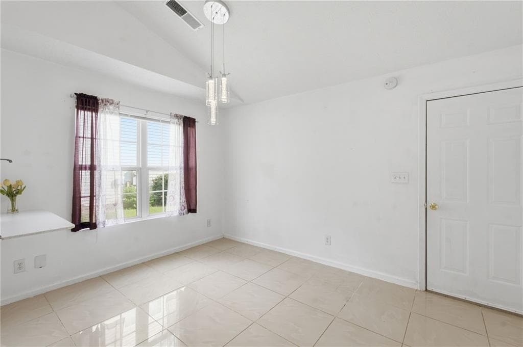 3 bedroom, 2 bathroom single family residence for rent at 575 Chandon Way, Lawrenceville, GA 30044 for $2,250 a month — photo 10