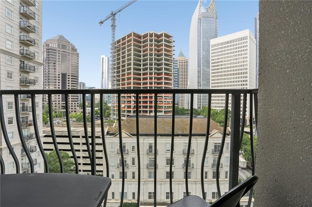 1 bedroom, 1 bathroom, 750 sq ft condominium for rent at 199 14th Street 1109, Atlanta, GA 30309 for $1,995 a month — photo 9