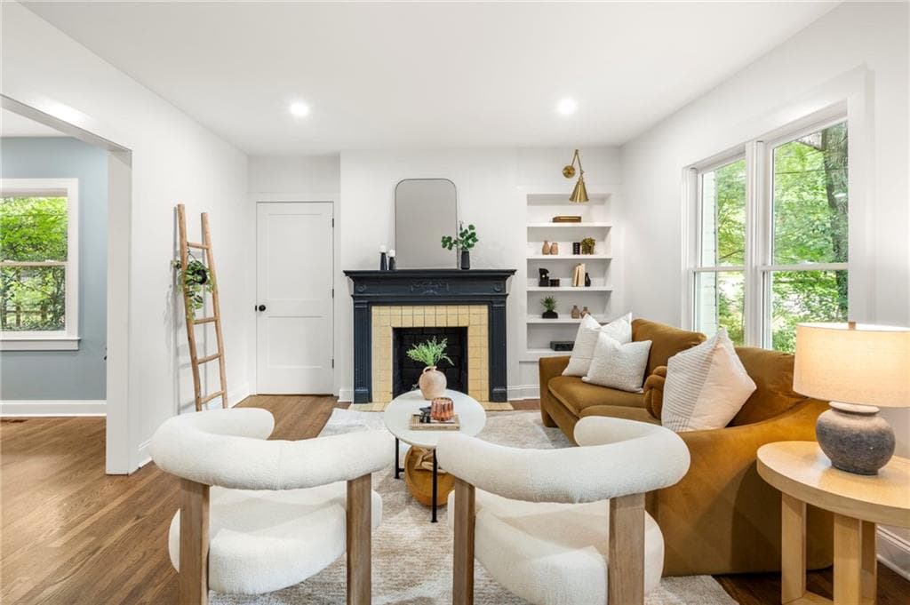 4 bedroom, 3 bathroom, 1,875 sq ft single family residence for sale at 65 Roseclair Drive, Atlanta, GA 30317 — photo 3