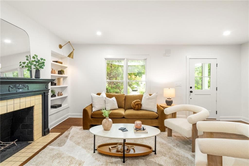 4 bedroom, 3 bathroom, 1,875 sq ft single family residence for sale at 65 Roseclair Drive, Atlanta, GA 30317 — photo 4