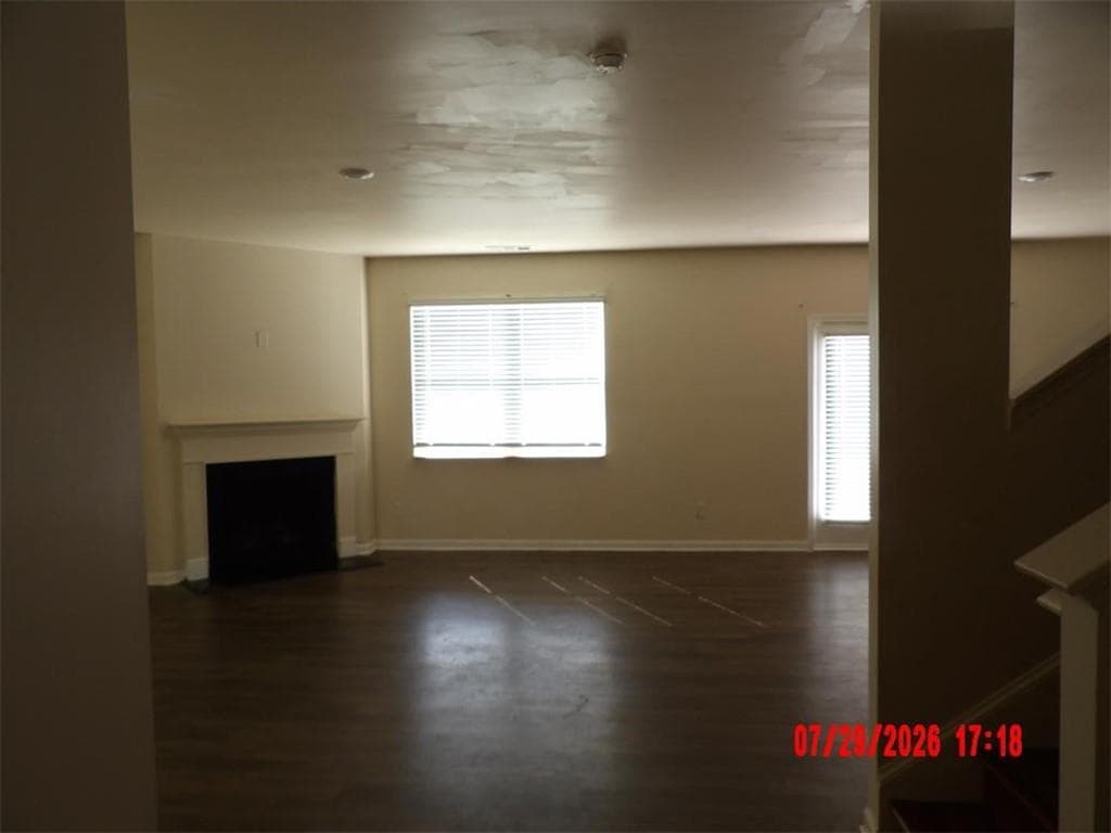 4 bedroom, 3 bathroom, 2,248 sq ft single family residence for sale at 5537 Barberry Avenue, Oakwood, GA 30566 — photo 2