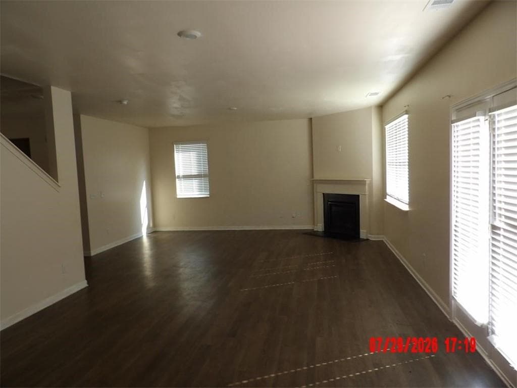 4 bedroom, 3 bathroom, 2,248 sq ft single family residence for sale at 5537 Barberry Avenue, Oakwood, GA 30566 — photo 7