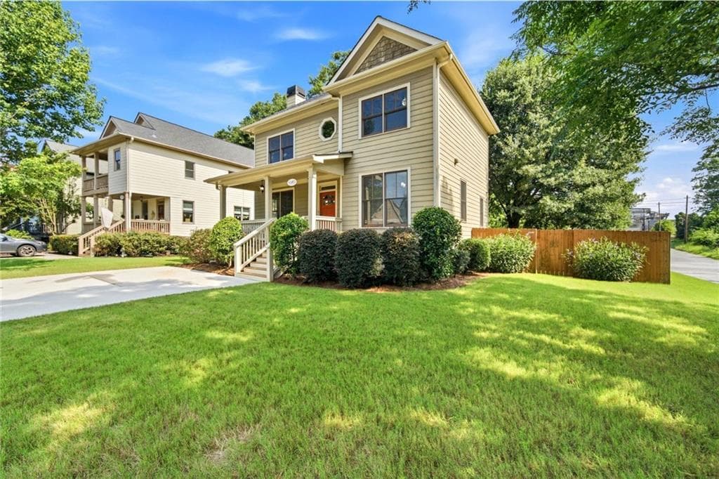 3 bedroom, 3 bathroom, 1,504 sq ft single family residence for sale at 1303 Egan Way, East Point, GA 30344 — photo 2