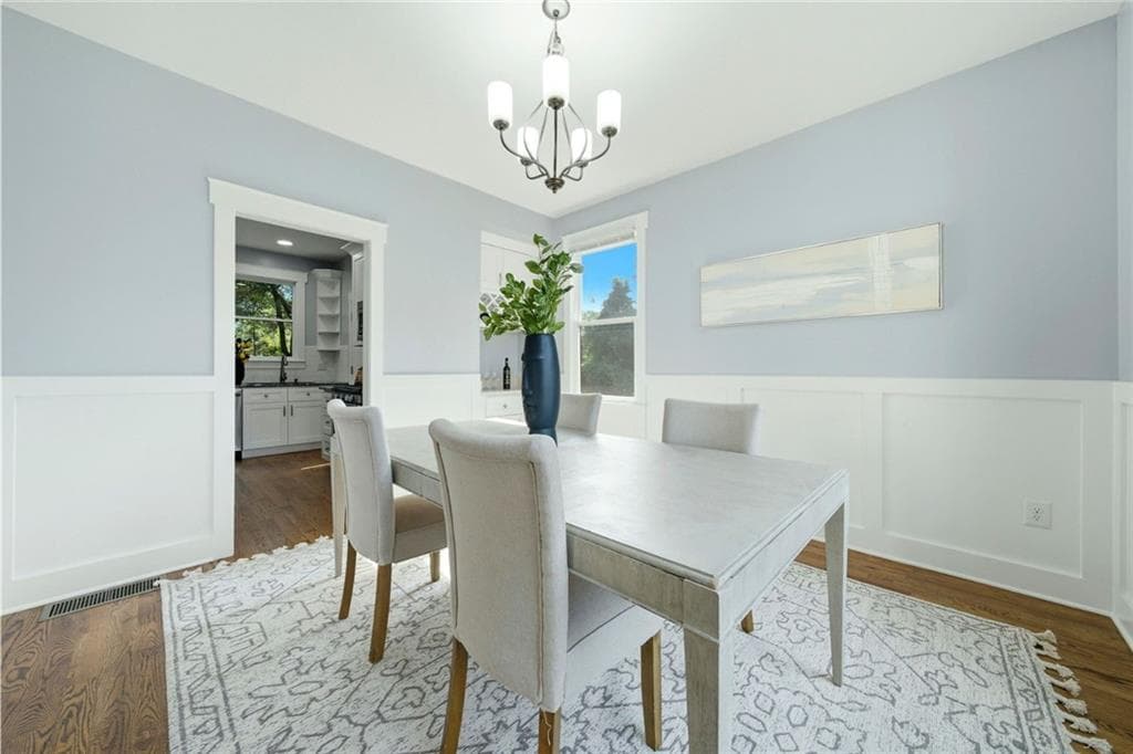 3 bedroom, 3 bathroom, 1,504 sq ft single family residence for sale at 1303 Egan Way, East Point, GA 30344 — photo 9