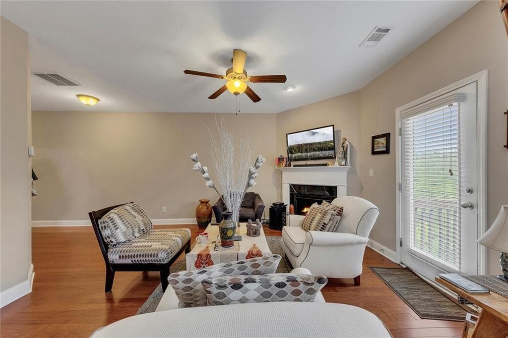 3 bedroom, 3 bathroom, 1,730 sq ft townhouse under contract at 5614 Cobblestone Creek Avenue 8, Mableton, GA 30126 — photo 9