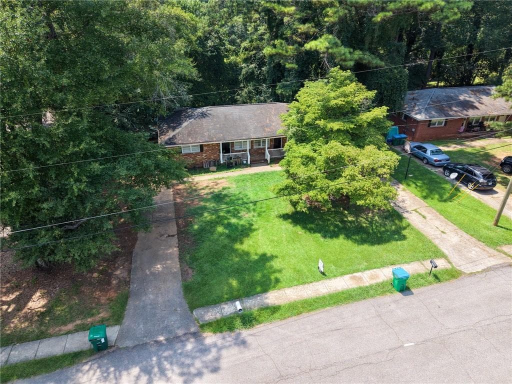 duplex under contract at 5604 Edith Street, Austell, GA 30106 — photo 2