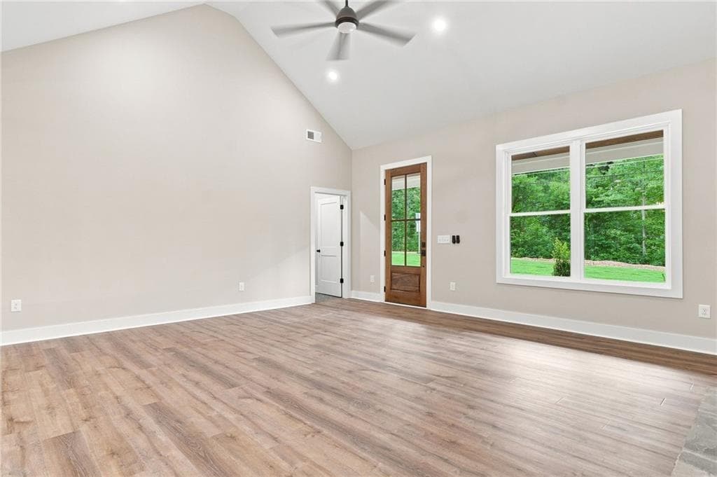 3 bedroom, 2 bathroom, 1,627 sq ft single family residence for sale at 647 S McCollum Drive, Canton, GA 30114 — photo 5