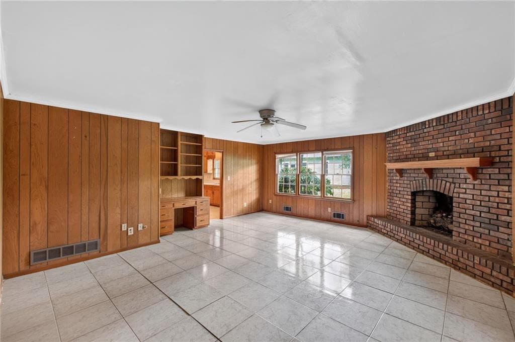 4 bedroom, 3 bathroom, 1,706 sq ft single family residence under contract at 3294 Old Jonesboro Road, Hapeville, GA 30354 — photo 7