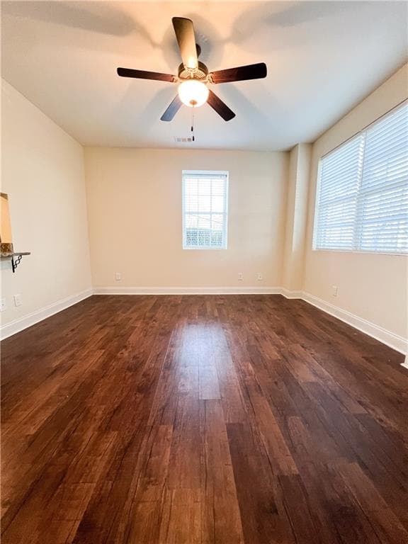 2 bedroom, 2 bathroom, 1,300 sq ft condominium for sale at 2475 Terrace View, Gainesville, GA 30501 — photo 2