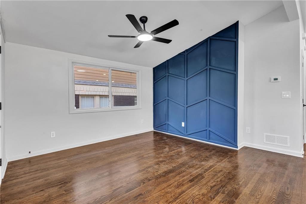 3 bedroom, 2 bathroom, 1,235 sq ft single family residence for sale at 1735 Alvarado Terrace, Atlanta, GA 30310 — photo 4