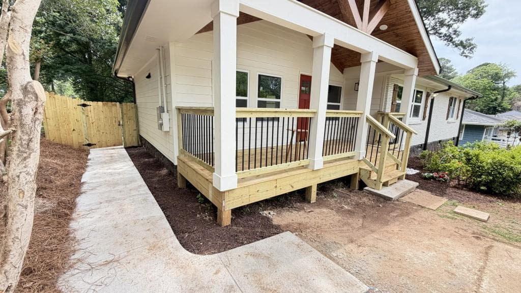 3 bedroom, 2 bathroom, 1,550 sq ft single family residence for sale at 3491 Maplehurst Drive, Decatur, GA 30032 — photo 2