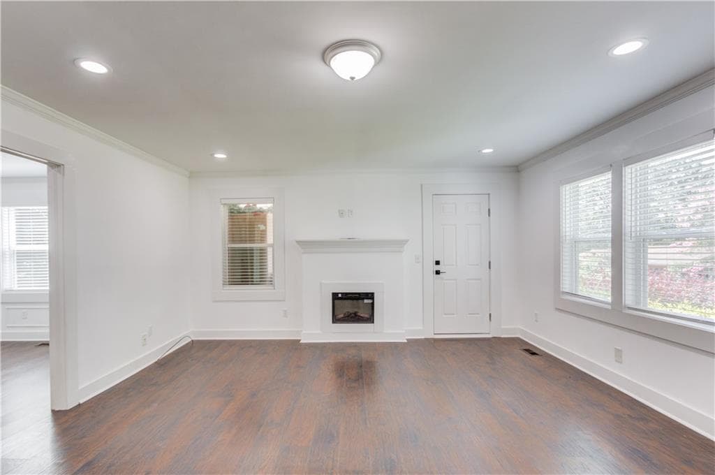 2 bedroom, 1 bathroom, 1,190 sq ft single family residence for sale at 170 Shields Street, Winder, GA 30680 — photo 6