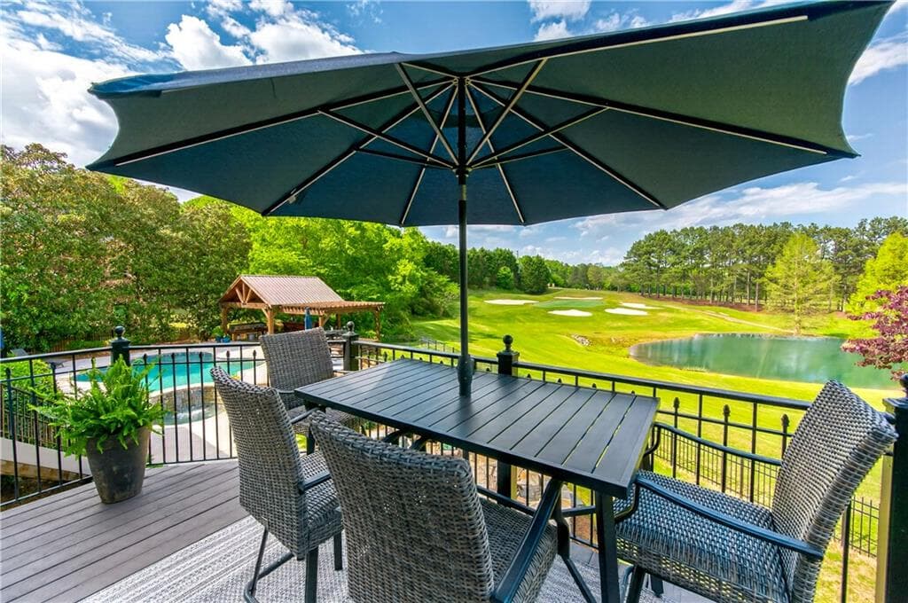 6 bedroom, 7 bathroom, 7,189 sq ft single family residence for sale at 5925 Stoneleigh Drive, Suwanee, GA 30024 — photo 9