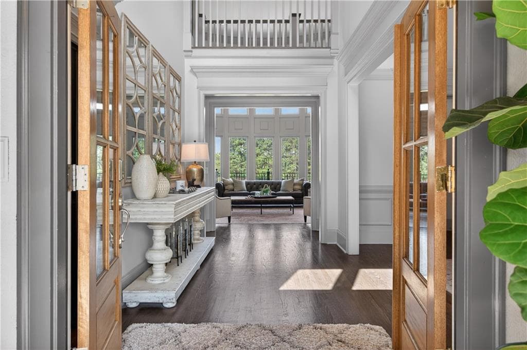 6 bedroom, 7 bathroom, 7,189 sq ft single family residence for sale at 5925 Stoneleigh Drive, Suwanee, GA 30024 — photo 10