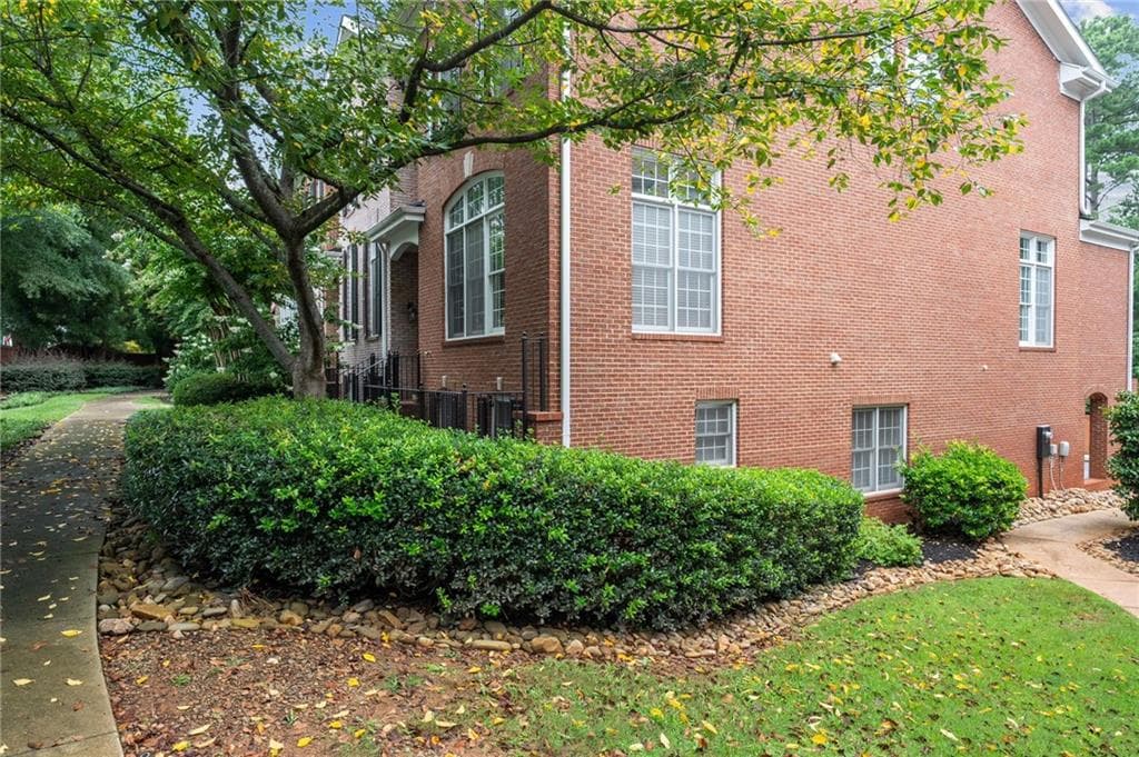 4 bedroom, 4 bathroom, 3,054 sq ft townhouse under contract at 4288 Kingston Gate Cove 5, Atlanta, GA 30341 — photo 4
