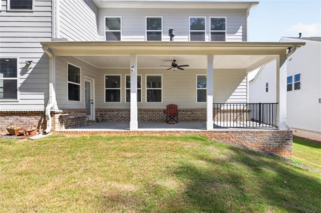5 bedroom, 5 bathroom, 3,563 sq ft single family residence for sale at 3229 Shirecrest Lane, Dacula, GA 30019 — photo 3