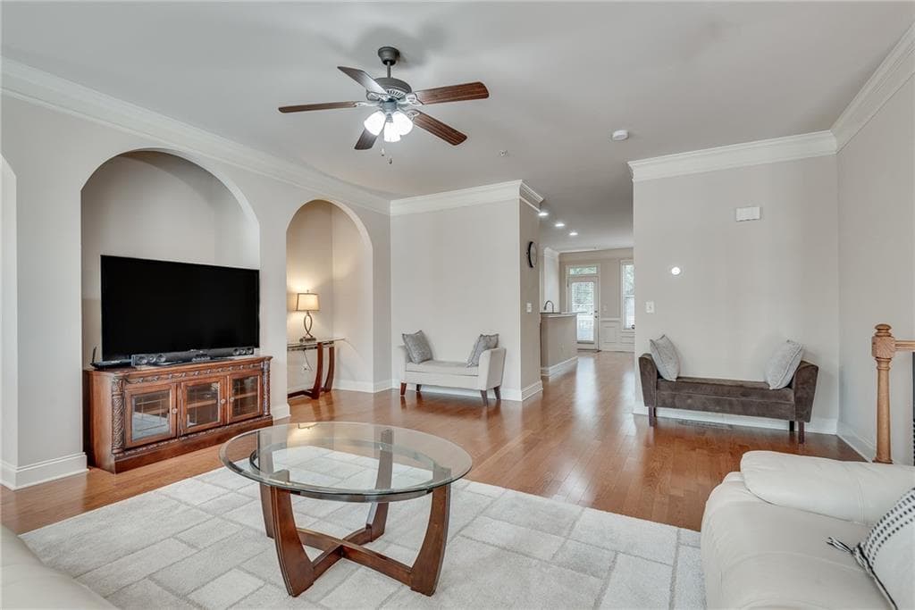3 bedroom, 4 bathroom, 2,625 sq ft townhouse for sale at 9005 Woodland Trail, Alpharetta, GA 30009 — photo 9