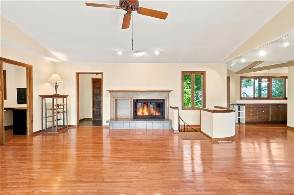 3 bedroom, 3 bathroom, 3,293 sq ft single family residence for sale at 214 Ponderosa Lane, Waleska, GA 30183 — photo 8