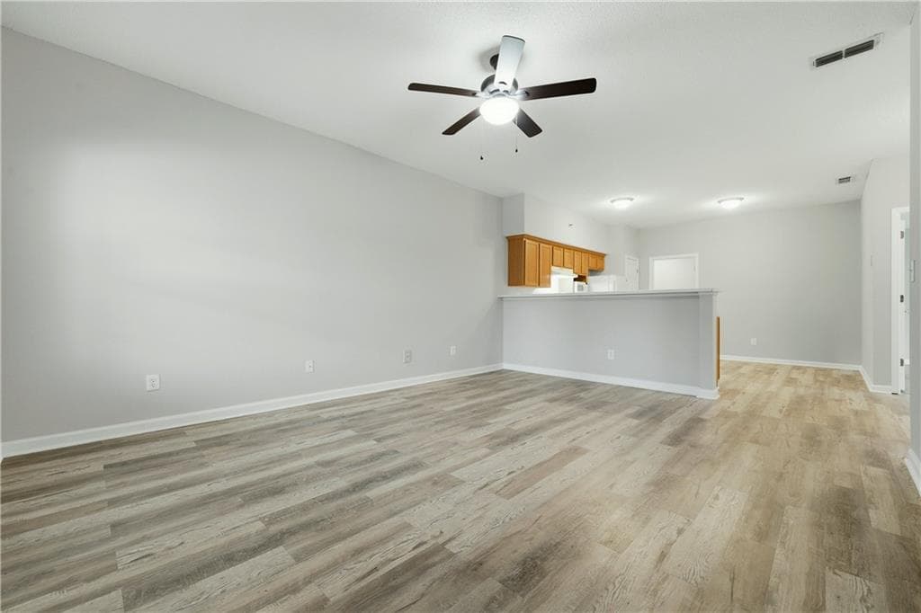 2 bedroom, 2 bathroom, 1,002 sq ft condominium for sale at 150 Old Mill Road 117, Cartersville, GA 30120 — photo 4