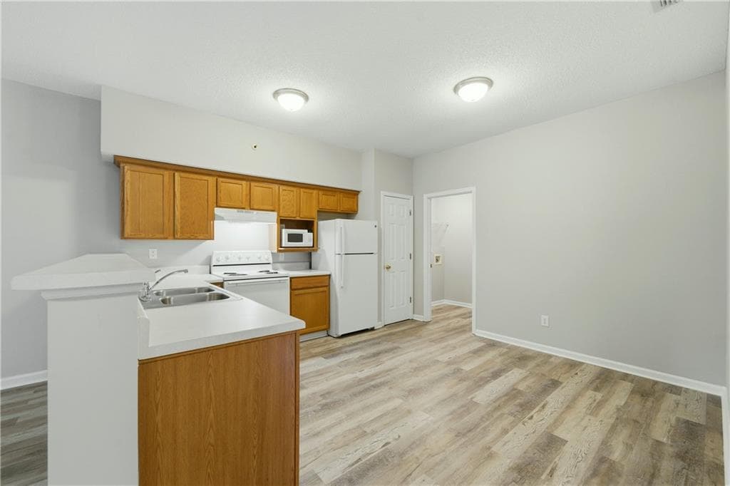 2 bedroom, 2 bathroom, 1,002 sq ft condominium for sale at 150 Old Mill Road 117, Cartersville, GA 30120 — photo 8