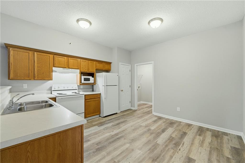 2 bedroom, 2 bathroom, 1,002 sq ft condominium for sale at 150 Old Mill Road 117, Cartersville, GA 30120 — photo 9