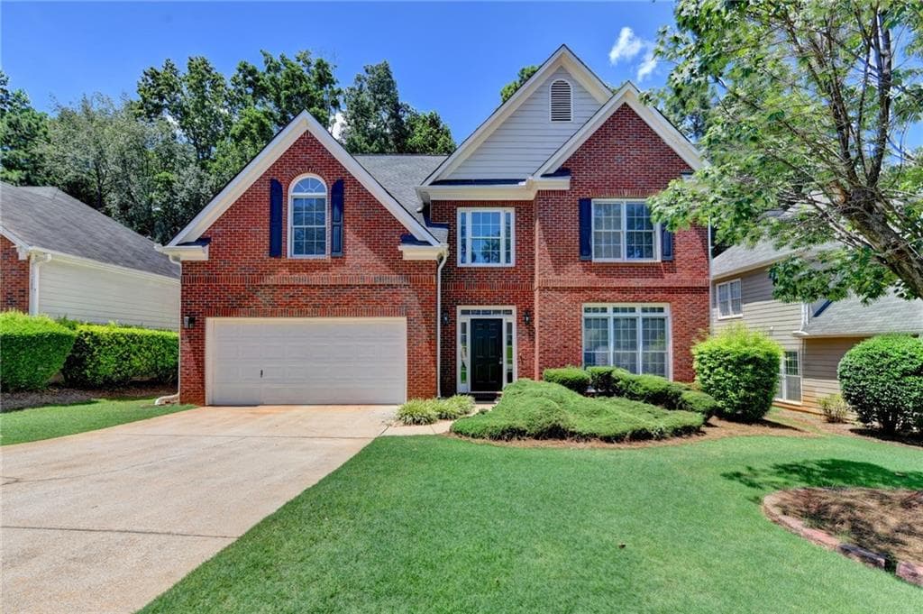 4 bedroom, 3 bathroom, 2,688 sq ft single family residence for sale at 5285 Wyntree Court, Norcross, GA 30071 — photo 2