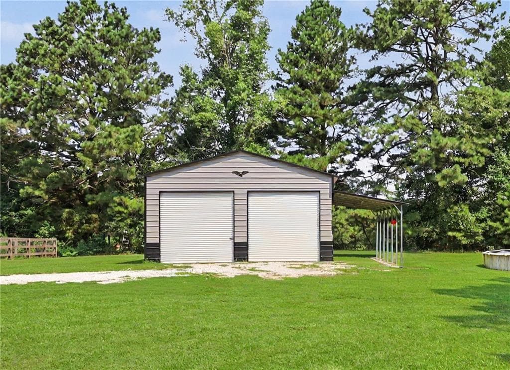 5 bedroom, 4 bathroom, 3,076 sq ft single family residence under contract at 4005 Rocky Creek Trail, Loganville, GA 30052 — photo 2