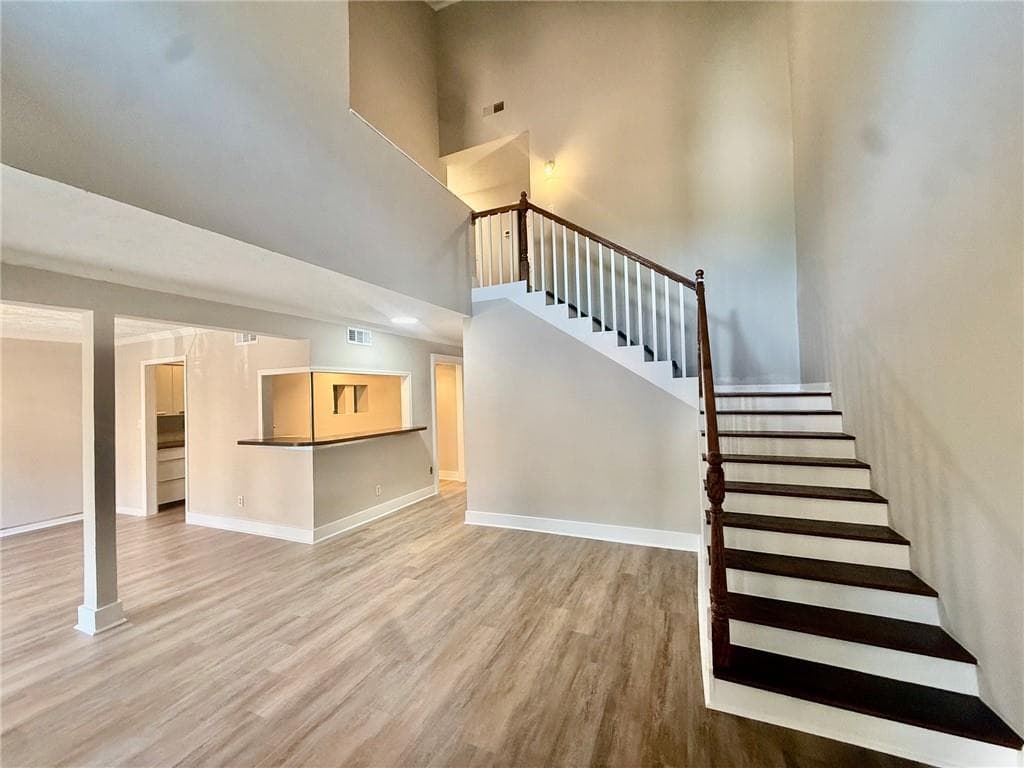 3 bedroom, 3 bathroom, 2,162 sq ft condominium for sale at 3240 Clairmont North, Atlanta, GA 30329 — photo 5
