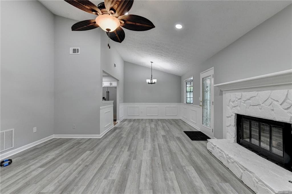 3 bedroom, 2 bathroom, 1,328 sq ft single family residence under contract at 1122 Realm Lane, Lawrenceville, GA 30044 — photo 9