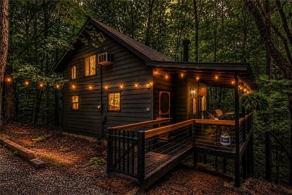 25 Nickwasi Way, Blue Ridge, GA 30513 — most recent listing photo