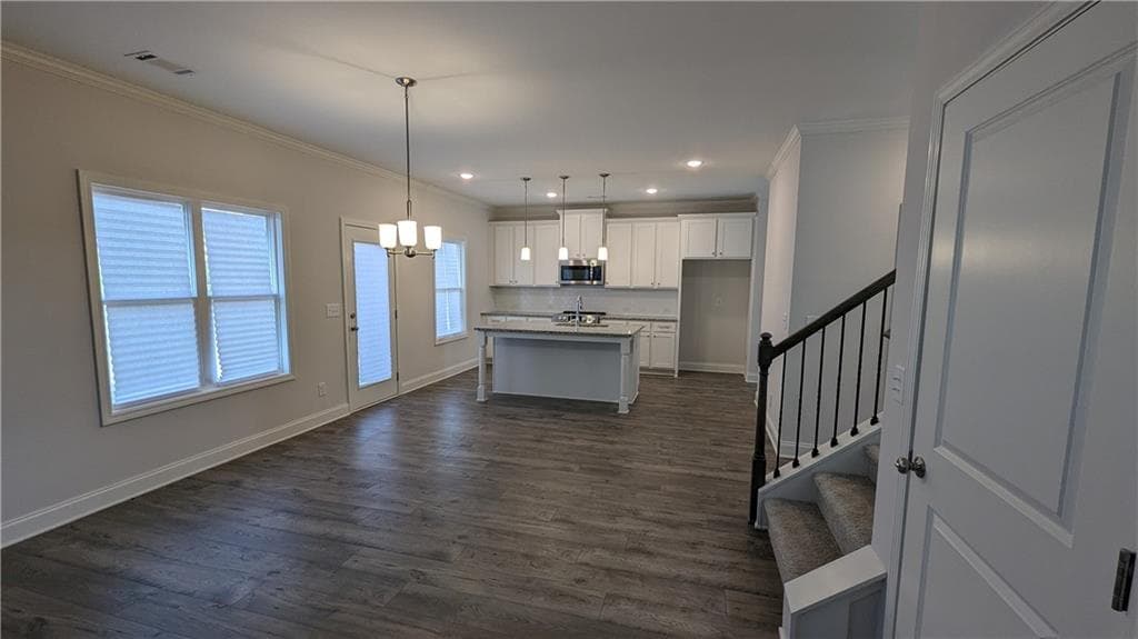 4 bedroom, 3 bathroom, 2,274 sq ft single family residence for rent at 331 Brookstone Trail, Dawsonville, GA 30534 for $2,150 a month — photo 5