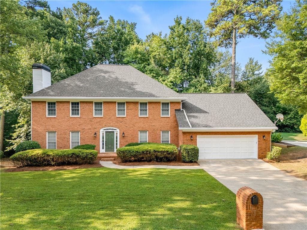 5 bedroom, 5 bathroom, 5,100 sq ft single family residence for sale at 425 Prince Charles Place, Johns Creek, GA 30022