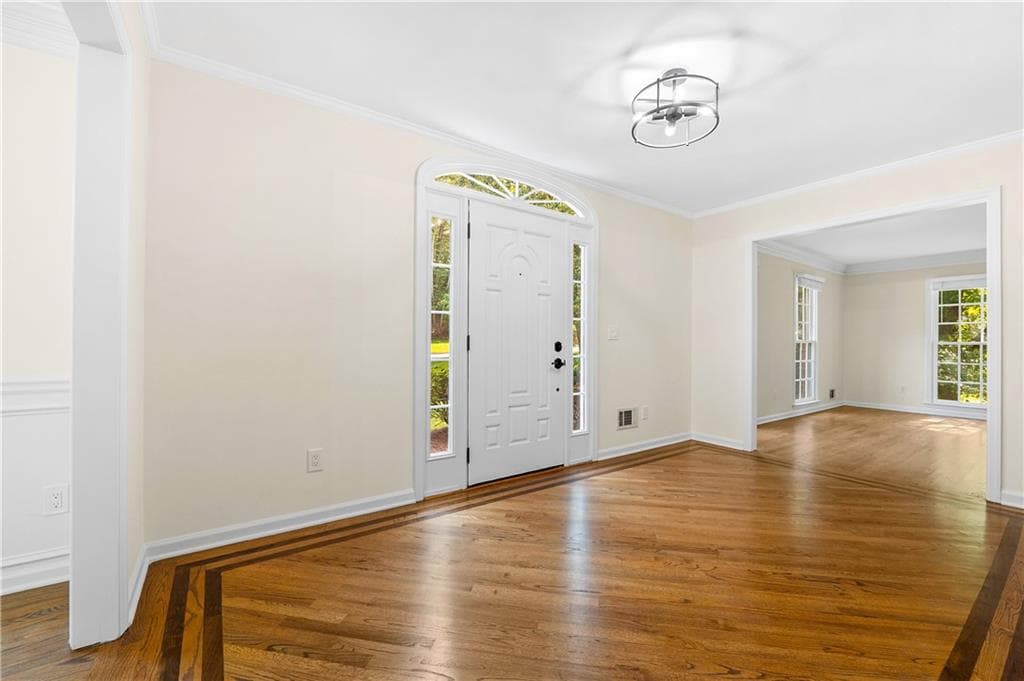 5 bedroom, 5 bathroom, 5,100 sq ft single family residence for sale at 425 Prince Charles Place, Johns Creek, GA 30022 — photo 7